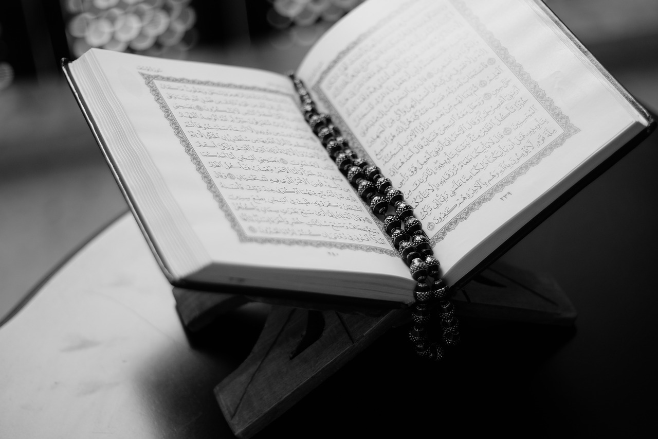Manfaat Membaca Al-Quran