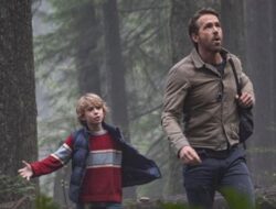 Ryan Reynolds Bintangi Film Terbarunya, The Adam Project! Tentang Perjalanan Waktu Ke Masa Lalu Untuk Menyelamatkan Dunia!