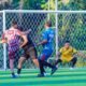 Tim Mini Soccer Jurnalis Sinjai FC melanjutkan rangkaian pertandingan persahabatan antar wartawan. Kali ini yang menjadi lawannya adalah Jurnalis Bone. Pertandingan dipusatkan di lapangan MPJ Sinjai, Sabtu (6/6/2026) sore.