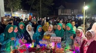Lomba Tumpeng TP PKK se-Kecamatan Panca Lautang menjadi salah satu kegiatan yang mewarnai peringatan HUT ke-81 Kemerdekaan Republik Indonesia di Kabupaten Sidenreng Rappang. Kegiatan tersebut berlangsung di Desa Wette’e, Selasa (18/8/2026). (Foto: Humas Pemkab Sidrap)
