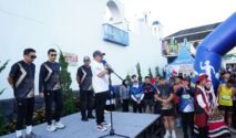 Wakil Bupati Gowa Darmawangsyah Muin mendorong Kampoeng Eropa City Trail Run 2026 di Malino masuk dalam kalender event tahunan Pemerintah Kabupaten Gowa. Ia menilai kegiatan tersebut mampu menggabungkan olahraga, pariwisata, dan promosi potensi alam Malino. (Foto: Ist)