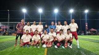 Jurnalis Sinjai FC mencatat kemenangan 5-3 atas tim Dinas Pendidikan (Disdik) Kabupaten Sinjai dalam laga eksebisi pada pembukaan Turnamen Mini Soccer Disdik Cup 1 2026 di Lapangan Mini Soccer MPJ Lompu, Sinjai Utara, Jumat (28/8/2026) malam.