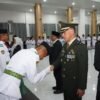 Kepala Staf Kodim (Kasdim) 1409/Gowa, Mayor Arh Muhammad Yuliansyah, S.A.P., menghadiri pengukuhan Pasukan Pengibar Bendera Pusaka (Paskibraka) Kabupaten Gowa Tahun 2026 di Baruga Karaeng Galesong, Kantor Bupati Gowa, Sabtu malam (15/8/2026). (Foto: Ist)