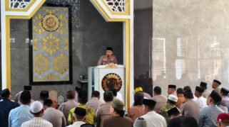 Program Safari Subuh Kapolresta Gowa Kombes Pol Muh. Yusuf Usman kini bergerak ke jajaran Kapolsek. Program yang awalnya dijalankan Kapolresta bersama Pejabat Utama (PJU) Polresta Gowa tersebut mulai diterapkan para Kapolsek di wilayah masing-masing.