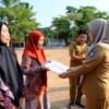 Pemerintah Kabupaten Gowa menjalin kerja sama dengan PT Taspen untuk memperkuat kesejahteraan dan perlindungan Aparatur Sipil Negara (ASN) di lingkungan Pemkab Gowa. Kerja sama tersebut ditandatangani di sela Apel Pagi Bersama di Lapangan Upacara Kantor Bupati Gowa, Senin (7/9).