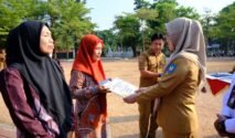 Pemerintah Kabupaten Gowa menjalin kerja sama dengan PT Taspen untuk memperkuat kesejahteraan dan perlindungan Aparatur Sipil Negara (ASN) di lingkungan Pemkab Gowa. Kerja sama tersebut ditandatangani di sela Apel Pagi Bersama di Lapangan Upacara Kantor Bupati Gowa, Senin (7/9).