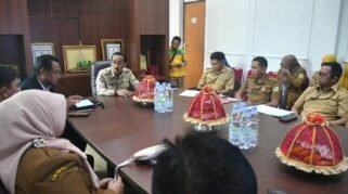 Pemerintah Kabupaten Sinjai bersama BPJS Kesehatan dan sejumlah pemangku kepentingan membahas pengelolaan Program Jaminan Kesehatan Nasional (JKN) di Kabupaten Sinjai, Senin (7/9/2026).