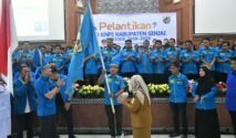 Andi Ikramullah resmi memimpin Dewan Pimpinan Daerah (DPD) Komite Nasional Pemuda Indonesia (KNPI) Kabupaten Sinjai periode 2026–2029 setelah kepengurusan baru organisasi tersebut dilantik di Ruang Pola Kantor Bupati Sinjai, Selasa (8/9/2026).
