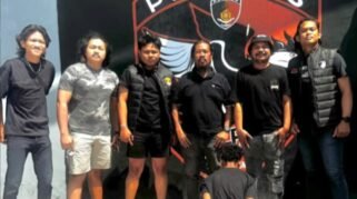 Tim URC Pegasus Satuan Reserse Kriminal Polres Jeneponto mengamankan seorang pria berinisial D (22), warga Kelurahan Lembang Loe, yang diduga terlibat pencurian satu unit iPhone 11 dan pengrusakan dua gerobak jualan milik warga.